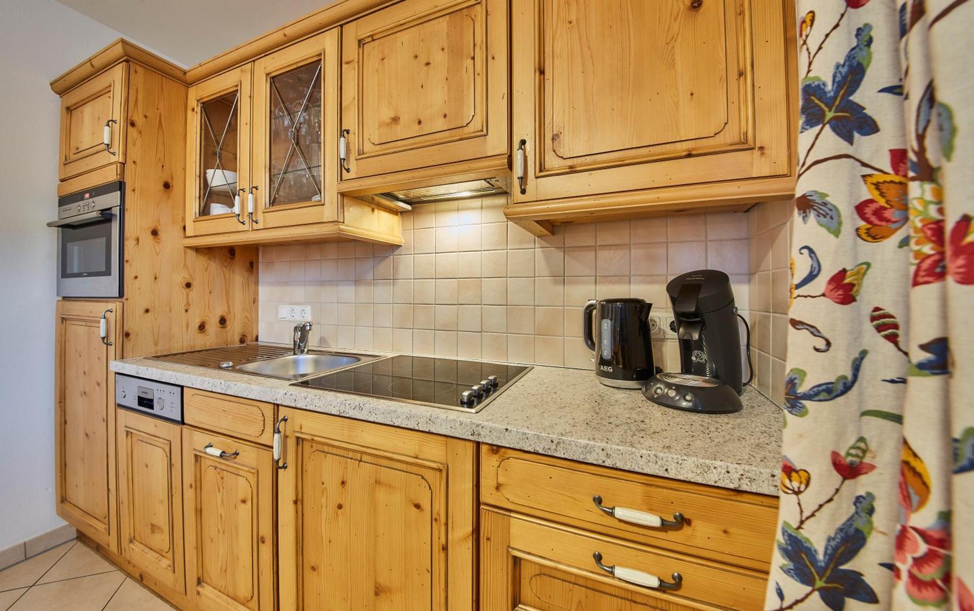 Appartements Hollandia Saalbach-Hinterglemm Pokoj fotografie